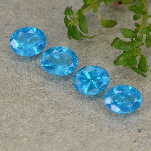 1.46ctw Natural Blue Apatite, Oval, VS