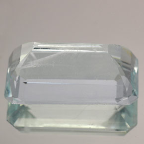Aquamarine Gemstone in 19.3 x 10.4 mm Size for Sale, Aquamarine Stone in Light Green Blue Color