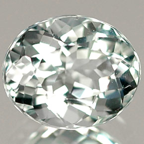 0.69 ct Blue Aquamarine Stone, Natural Aquamarine in Oval Facet Shape for Sale