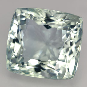 18.18 ct Green Aquamarine Stone, Natural Aquamarine in Cushion-Cut Shape for Sale