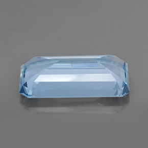 Aquamarine Gemstone in 30.7 x 15.9 mm Size for Sale, Aquamarine Stone in Light Blue Color