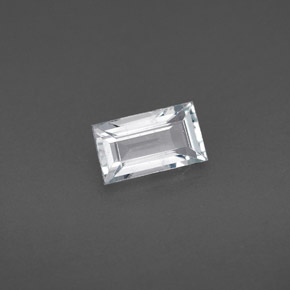 0.73 ct Blue Aquamarine Stone, Natural Aquamarine in Baguette Facet Shape for Sale