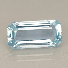 5.03 ct Blue Aquamarine Gemstone, Aquamarine Gem in Octagon Facet Shape for Sale.