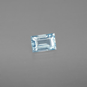 0.47 ct Blue Aquamarine Gemstone, Aquamarine Gem in Baguette Facet Shape for Sale.