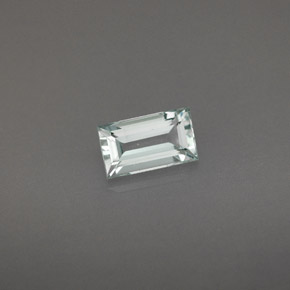 0.66 ct Blue Aquamarine Stone, Natural Aquamarine in Baguette Facet Shape for Sale