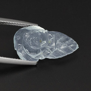 5.65 ct Blue Aquamarine Stone, Natural Aquamarine in Carved Rose Shape for Sale