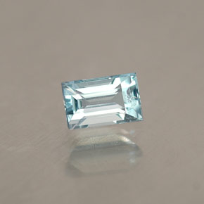 0.30 ct Blue Aquamarine Gemstone, Aquamarine Gem in Baguette Facet Shape for Sale.
