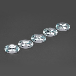 1.01 ct Blue Aquamarine Stone, Natural Aquamarine in Oval Facet Shape for Sale