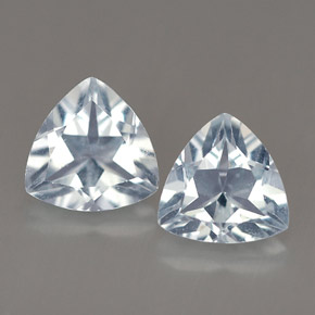 1.83 ct Blue Aquamarine Gemstone, Aquamarine Gem in Trillion Facet Shape for Sale.