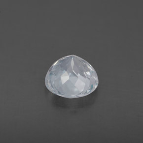 Aquamarine Gemstone in 5.6 mm Size for Sale, Aquamarine Stone in Light Blue Color