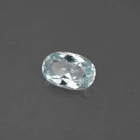 0.88 ct Blue Aquamarine Stone, Natural Aquamarine in Oval Facet Shape for Sale