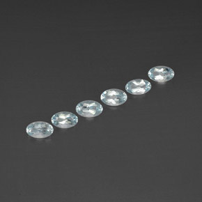 1.27 ct Blue Aquamarine Stone, Natural Aquamarine in Oval Facet Shape for Sale