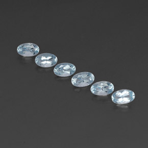 1.22 ct Blue Aquamarine Gemstone, Aquamarine Gem in Oval Facet Shape for Sale.