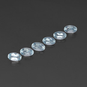 1.22 ct Blue Aquamarine Stone, Natural Aquamarine in Oval Facet Shape for Sale