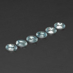 1.12 ct Blue Aquamarine Stone, Natural Aquamarine in Oval Facet Shape for Sale