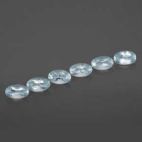 1.25 ct Blue Aquamarine Gemstone, Aquamarine Gem in Oval Facet Shape for Sale.