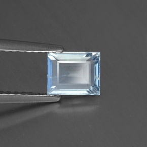 0.76 ct Blue Aquamarine Stone, Natural Aquamarine in Baguette Facet Shape for Sale