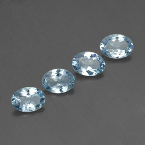 2.47 ct Blue Aquamarine Stone, Natural Aquamarine in Oval Facet Shape for Sale
