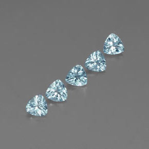 1.24 ct Blue Aquamarine Stone, Natural Aquamarine in Trillion Facet Shape for Sale