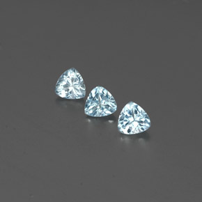 1.40 ct Blue Aquamarine Gemstone, Aquamarine Gem in Trillion Facet Shape for Sale.