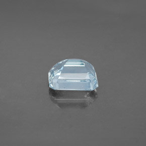 Aquamarine Gemstone in 8.6 x 7 mm Size for Sale, Aquamarine Stone in Light Blue Color