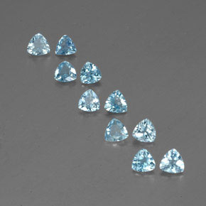 2.17 ct Blue Aquamarine Gemstone, Aquamarine Gem in Trillion Facet Shape for Sale.