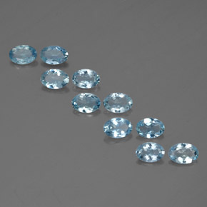3.91 ct Blue Aquamarine Gemstone, Aquamarine Gem in Oval Facet Shape for Sale.