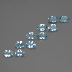 3.91 ct Blue Aquamarine Stone, Natural Aquamarine in Oval Facet Shape for Sale