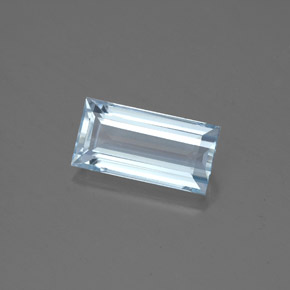 1.60 ct Blue Aquamarine Stone, Natural Aquamarine in Baguette Facet Shape for Sale