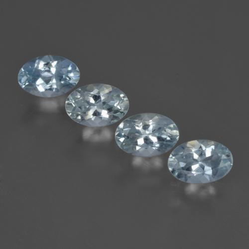 Lote de 4 piezas de Aguamarina Azul cielo claro Ovalada de India - Tamaño 6,2 x 4,2mm, peso 2,04 ct en total / promedio. 0,51 ct cada uno, dureza de Mohs 7.5 - 8 Adecuado para joyas de uso diario, Simboliza la serenidad, Photo A