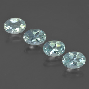 Azul cielo claro Aguamarina Gema - 0.6ct Forma ovalada (ID: 418864)