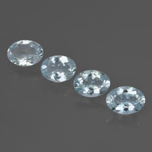 薄いアクアブルー アクアマリン 宝石 - 0.6ct オーバル ファセット (ID: 419212)