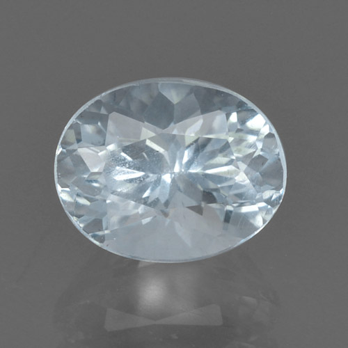 Bluish White Aquamarine Gem - 0.9ct Oval Facet (ID: 465620)