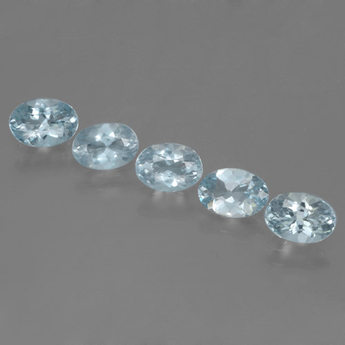 Light Aqua Blue Aquamarin Edelstein - 0.5ct Oval facettiert (ID: 465897)