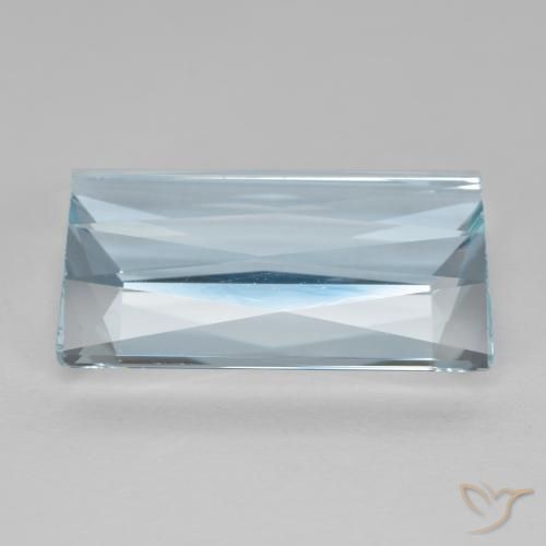 Aquamarine Gemstone in 17.5 x 9.7 mm Size for Sale, Aquamarine Stone in Light Blue Color