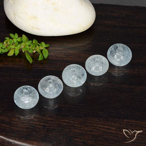 Lot de 5pcs Aigue marines Bleu de l'Inde - Poids total 6,21 ct / moyenne 1,24 ct chacune, taille 6,5 x 6,4mm, couleur : Blanc bleuâtre, dureté de Mohs 7.5 à 8 convient aux bijoux de tous les jours, pierre de sagesse, Pierre précieuse de l'année du bœuf, Photo A