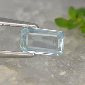 0.4ct Octagon Step Cut Light Blue Aquamarine Gem for sale 0.4ct Octagon Step Cut Light Blue Aquamarine Gem (ID: 497938)