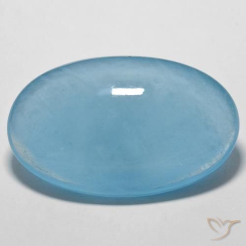 زبرجد أزرق 75.34 قيراطًا ، كابوشون بيضاوي <cite dir="ltr" lang="en">40 x 24.4</cite> ملم من مدغشقر, Photo A