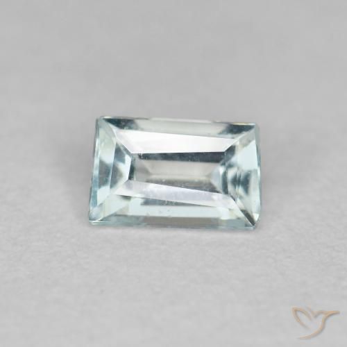 0.33ct Natural Light Aqua Blue Aquamarine, Baguette, VVS-VS