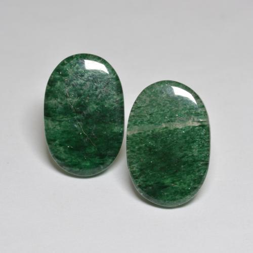 Medium Green Aventurine Gem - 8.7ct Oval Cabochon (ID: 575964)