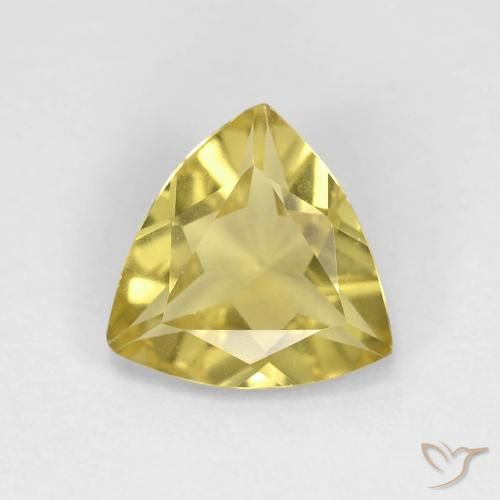 Berilo Forma trillón de 1,21 ct de Madagascar, Dimensión 8,1 x 7,8mm, Claridad vvs, Piedra preciosa natural No tratado, 1 pieza de Berilo en color Amarillo-dorado claro, Dureza Mohs de 7.5 - 8 Adecuado para joyas de uso diario, Photo A