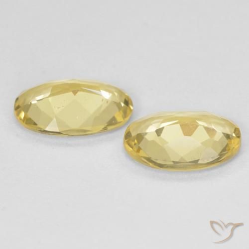 Beryl Gemstones in 8 x 6 mm (calibrated) Size for Sale, Beryl Stones in Light Gold Color