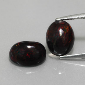 2.83 ct Multicolor Black Opal Gemstone, Black Opal Gem in Oval Cabochon Shape for Sale.