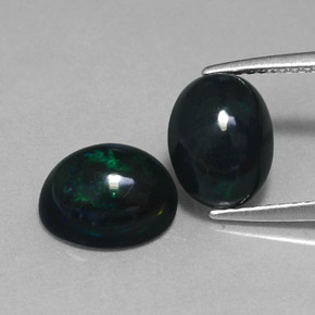 3.03 ct Multicolor Black Opal Gemstone, Black Opal Gem in Oval Cabochon Shape for Sale.