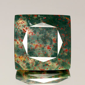 21.53 ct Green Bloodstone Gemstone, Bloodstone Gem in Square Shape for Sale.