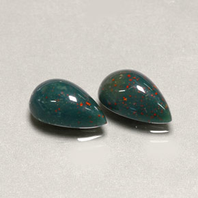4.45 ct Green Bloodstone Stone, Natural Bloodstone in Pear Cabochon Shape for Sale