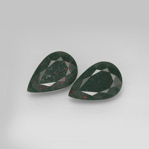 3.45 ct Green Bloodstone Gemstone, Bloodstone Gem in Pear Facet Shape for Sale.