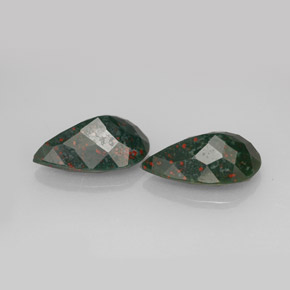 Bloodstone Gemstone in 12.7 x 7.8 mm Size for Sale, Bloodstone Stone in Spotted Green Color