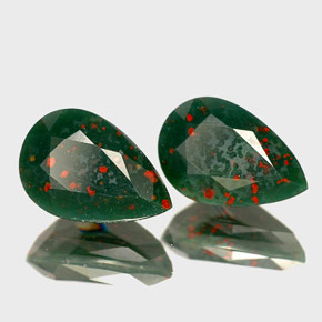 1.82 ct Green Bloodstone Stone, Natural Bloodstone in Pear Facet Shape for Sale