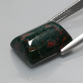 Bloodstone Gemstone in 14.9 x 11.3 mm Size for Sale, Bloodstone Stone in Spotted Green Color